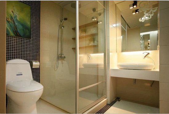 卫生间浴室玻璃隔断做法有哪些？现在流行既实用又漂亮